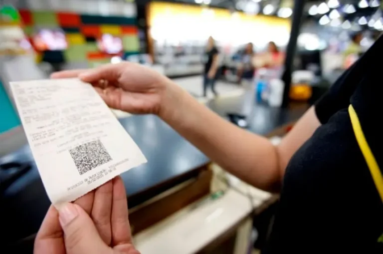 MEI precisa emitir nota fiscal em 2026? Veja o que é verdade e o que é fake news